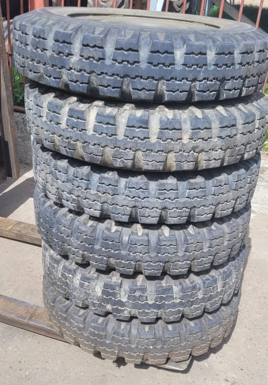 KO-3 Koła 600×16 pełne – do lawety armaty, wózka artyleryjskiego.jpeg