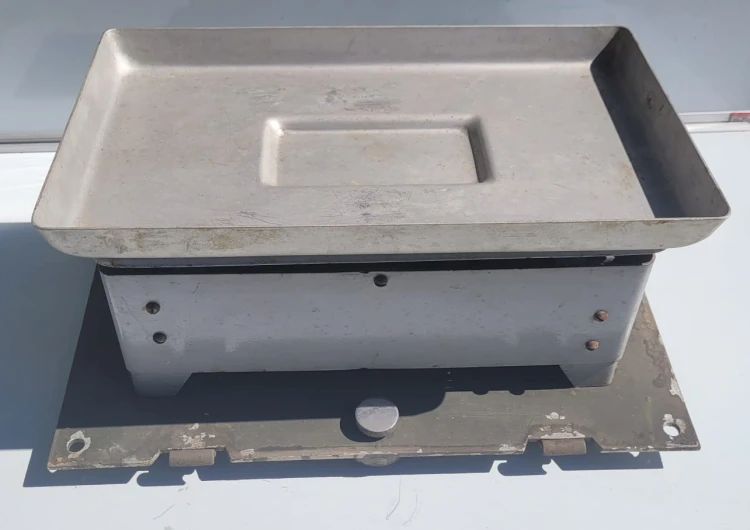 INN-92 Waga mechaniczna typu bezmian – wojskowa  vintage3.jpeg