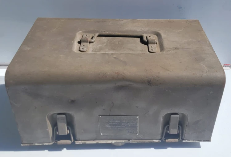 INN-92 Waga mechaniczna typu bezmian – wojskowa  vintage4.jpeg