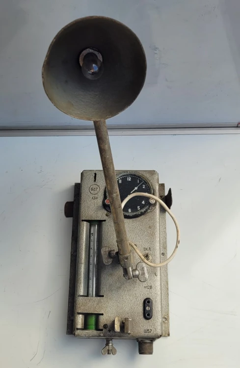 EL-42 Panel pomiarowy 12V (lampa + termometr + zegar) – vintage .jpeg