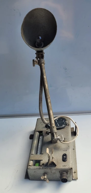 EL-42 Panel pomiarowy 12V (lampa + termometr + zegar) – vintage 4.jpeg