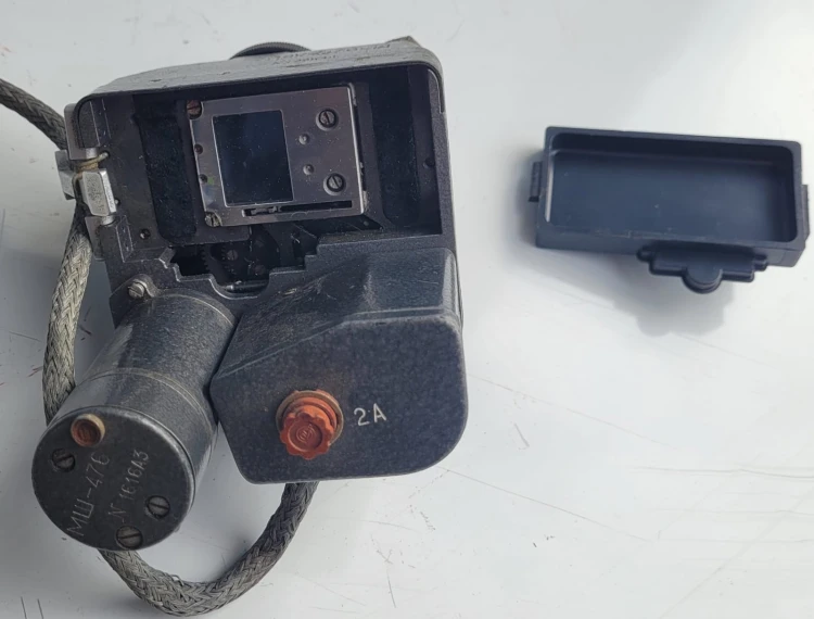 TL-21 Fotokarabin lotniczy PAU-476-1A (ПAУ-476-1A) – ZSRR 4.jpeg