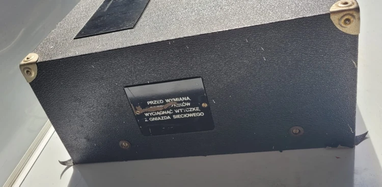 INN-97 Estradowy wzmacniacz Unitra Eltra – PRL (rack)2.jpeg