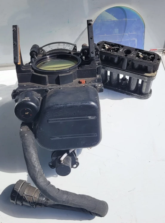 TL-25 Radziecki celownik optyczny ASP-PFD – MiG-21bis (Zimna Wojna).jpeg