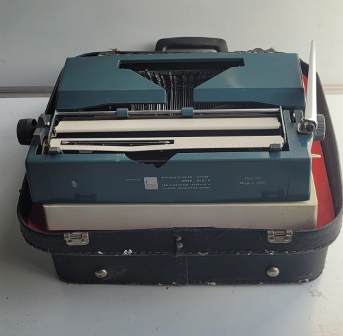 INN-99 Maszyna do pisania Erika 6 – Niemcy (Seidel &amp; Naumann)2.jpeg