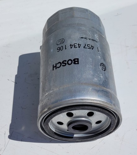 CZ-16 Filtr paliwa Bosch 1 457 434 106  2.jpeg
