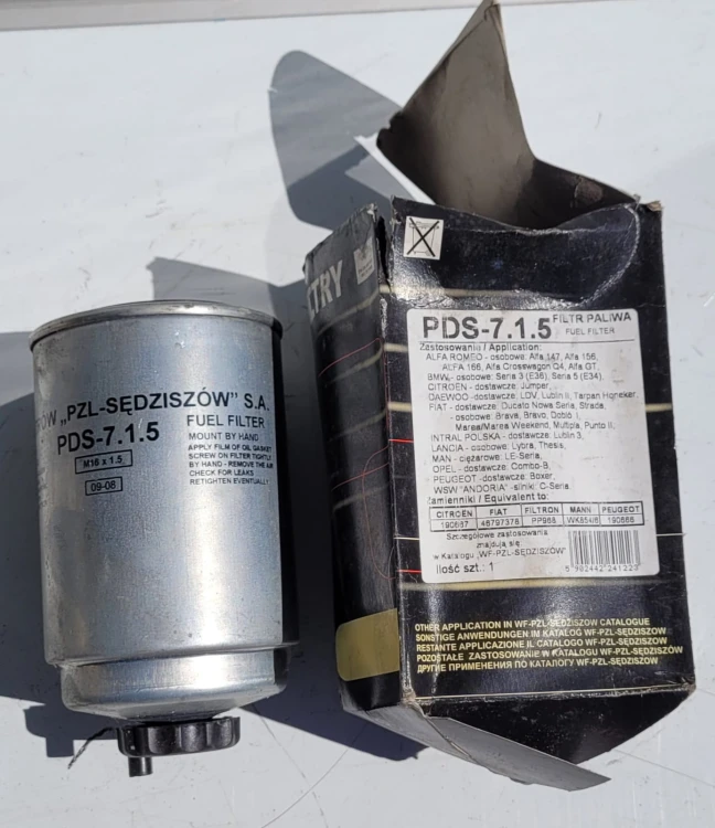 CZ-23 Filtr paliwa PDS-7.1.5 – PZL Sędziszów (spin-on).jpeg