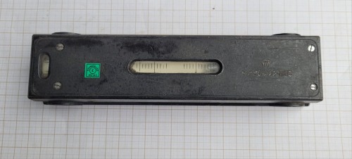 CZ-28 Poziomica maszynowa VIS MPSf 0,05 mm m 200 mm – precyzyjna, PRL2.jpeg
