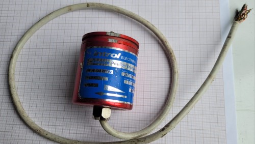 CZ-32 Przemysłowy enkoder Introl Electronic – przetwornik obrotowo-impulsowy.jpeg