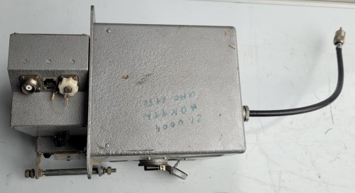 R-32 Wojskowa automatyczna skrzynka antenowa – radiostacja, militaria2.jpeg