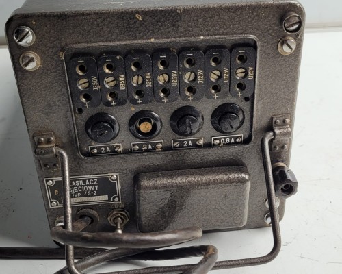 INN-179 Zasilacz do urządzeń lampowych radiotelefonu K1 2.jpeg
