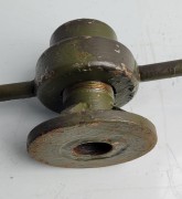 INN-181 Uchwyt zaciskowy symetryczny metalowy – uniwersalny3.jpeg