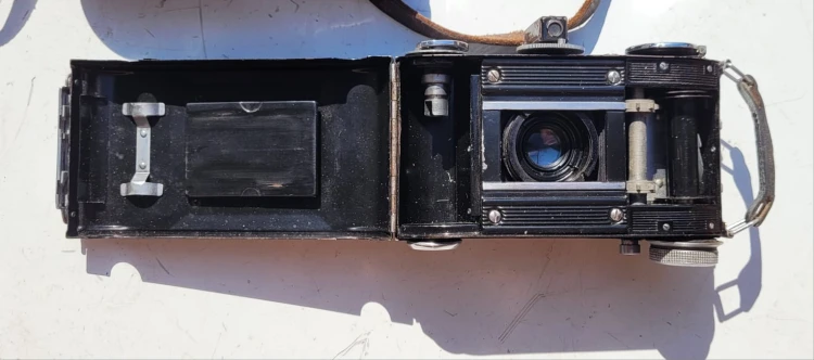 INN-187 Balda Jubilette 1938 – Carl Zeiss Tessar + etui 6.jpeg