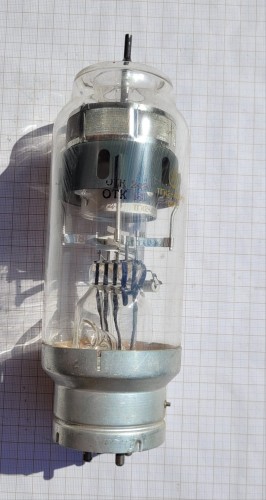 L-192 Lampa elektronowa TGI2-400.16 – używana, stan nieznany.jpeg