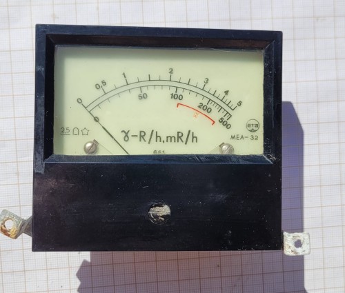 EL-58 Wskaźnik promieniowania MEA-32 ERA – panelowy miernik gamma PRL.jpeg