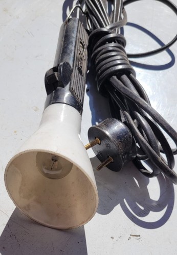 EL-62 Lampa warsztatowa PRL „kanałówka” – samochodowa 12 24V 3.jpeg
