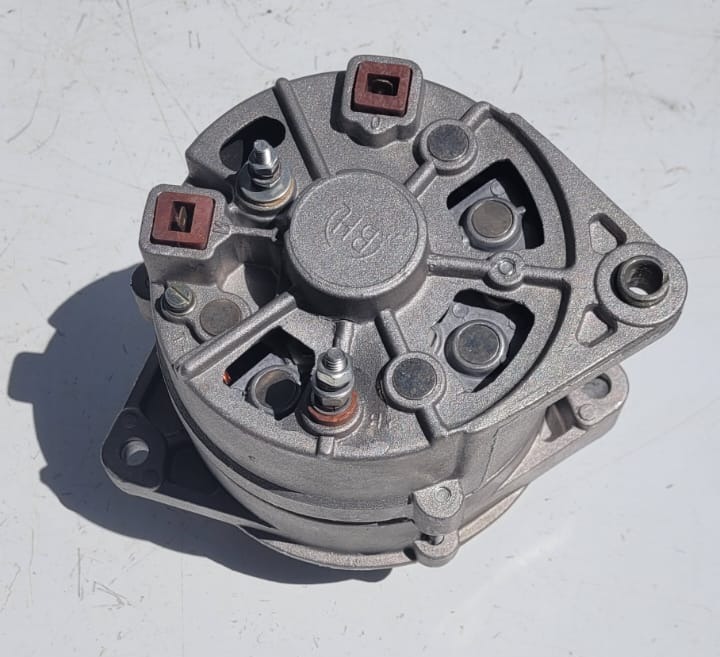 CZ-43 Alternator Tatra 815 – oryginalny element instalacji elektrycznej3.jpeg