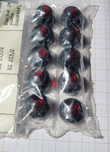 EL-86 10szt Osłona kontrolki świateł żarówki czerwona KSz3-K (1).jpeg