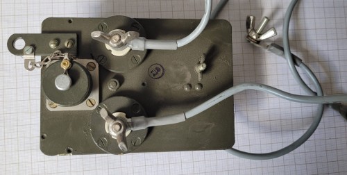 CR-34 Transformator anten odbiorczych R140 – dipol 2×13 m - PRAWY2.jpeg