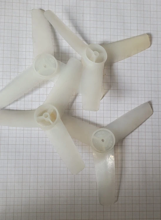 EL-93 Śmigło Z51 na ośkę 5 mm – 4 sztuki.jpeg