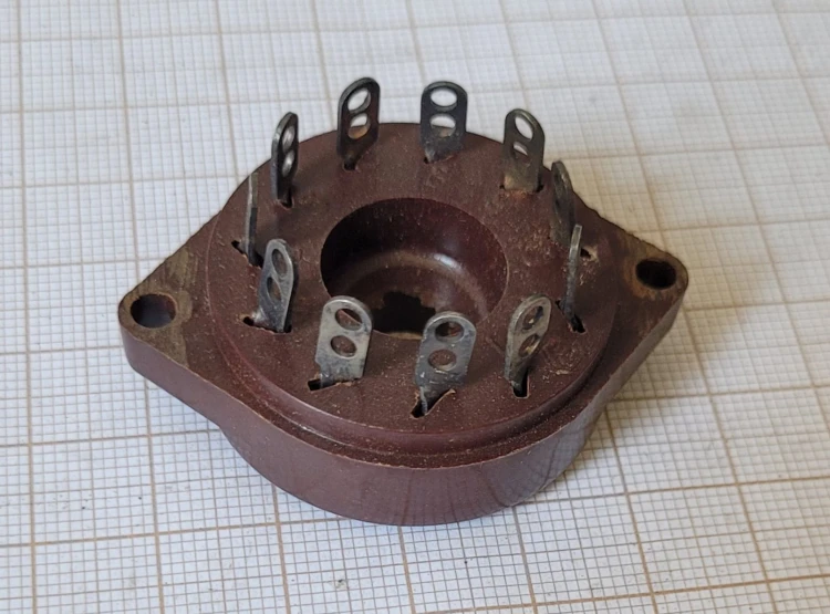 EL-108 Podstawka lamp Nixie LC516 i podobnych – DOLAM NOS.jpeg