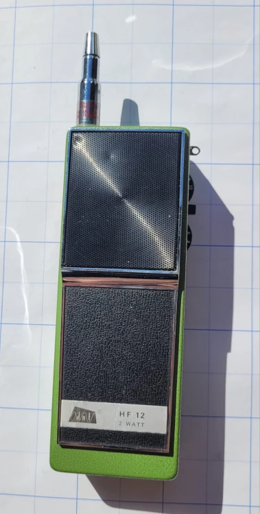 R-45 Radiotelefon CB DNT HF12 2W – vintage 1975.jpeg