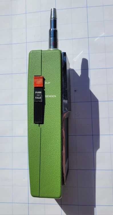 R-45 Radiotelefon CB DNT HF12 2W – vintage 1975e.jpeg