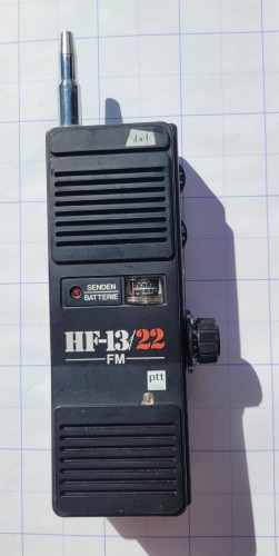 R-46 Radiotelefon CB DNT HF-13 22 FM 40 kanałów – vintage.jpeg