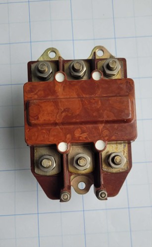 TL-66 Stycznik lotniczy TKS203DOD 27V 200A – radziecki2.jpg