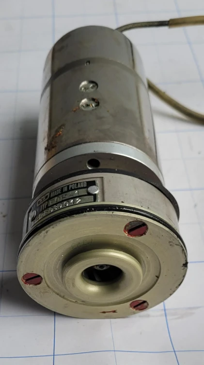 TL-68 Pompa lotnicza – polska produkcja2.jpg