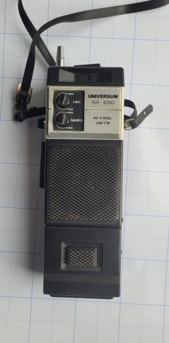 R-58 Radiotelefon Universum SH 6100 CB Radio – 40 kanałów AM FM.jpeg