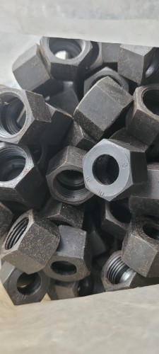 Sr-6 Nakrętki śrubowe redukcyjne 16 mm  10 mm.jpeg