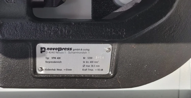 INN-234 Praska hydrauliczna Novopress HPM 400 – bezmatrycowa, w walizce3.jpeg