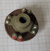 CR-48 Sprzęgiełko do radiostacji R-140 – otwór Ø8 mm3.jpeg