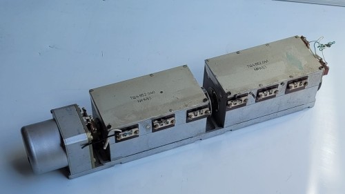 EL-121 Zmienne kondensatory powietrzne z napędem elektrycznym.jpeg