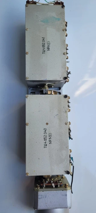 EL-121 Zmienne kondensatory powietrzne z napędem elektrycznym3.jpeg