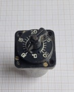 TL-71 Lotniczy regulator temperatury – przyrząd pokładowy, wojskowy.jpeg
