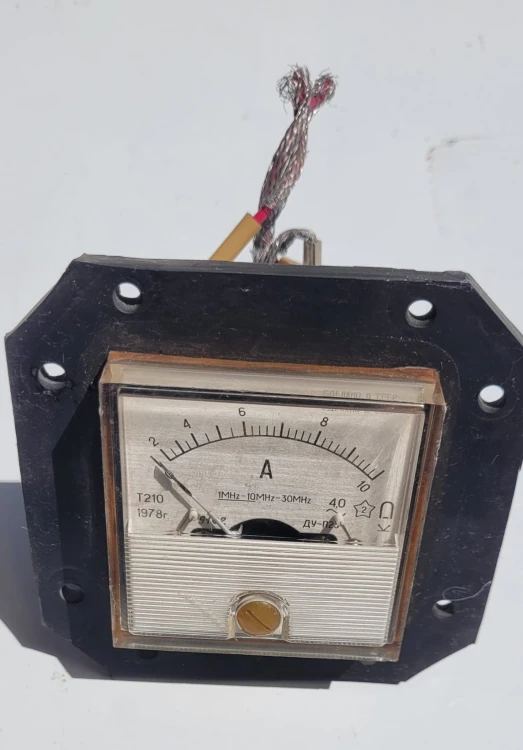 EL-128 Amperomierz antenowy T210 10A – 1–30 MHz, CCCP 1978 r..jpeg