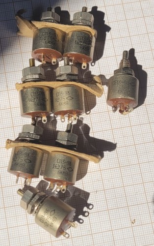EL-131 Potencjometry СП3-9A (SP3-9A) 6,8 kΩ 0,5 W .jpeg