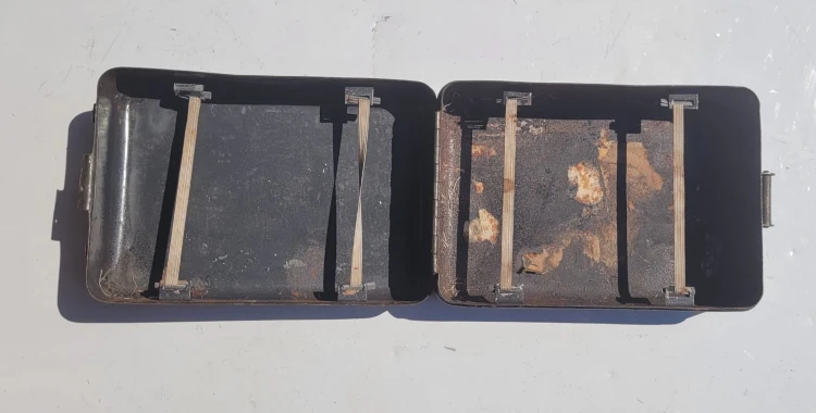 S-19 Metalowa skrzynka wojskowa 18 × 12 × 9 cm – oryginalna3.jpeg