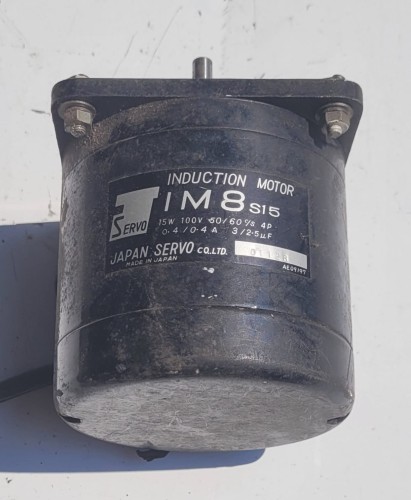 EL-135 Silnik indukcyjny Japan Servo IM8S15 – 100V, 15W.jpeg