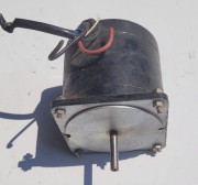 EL-135 Silnik indukcyjny Japan Servo IM8S15 – 100V, 15W2.jpeg