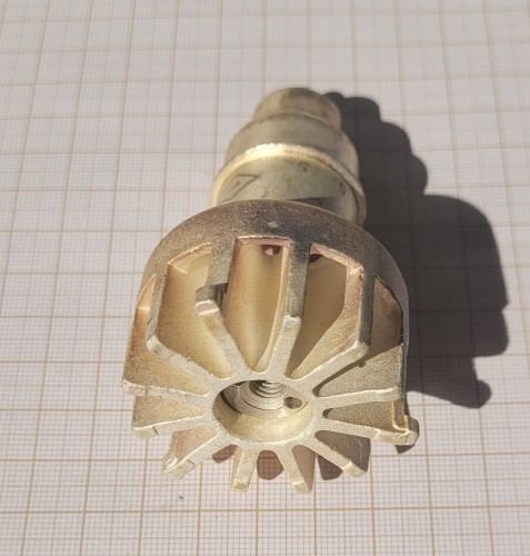 L-196 Lampa generatorowa GI-15B (ГИ-15Б) – 1984 r., radziecka, używana2.jpeg