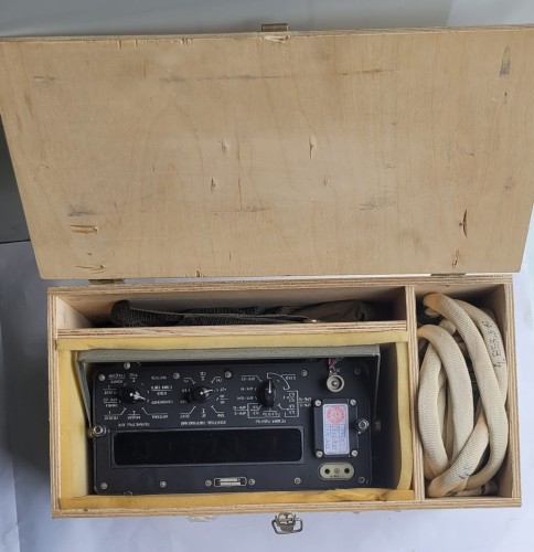 TL-84 Tester radiokompasów E-016 (Е-016) – wojskowy, lotniczy ZSRR.jpeg
