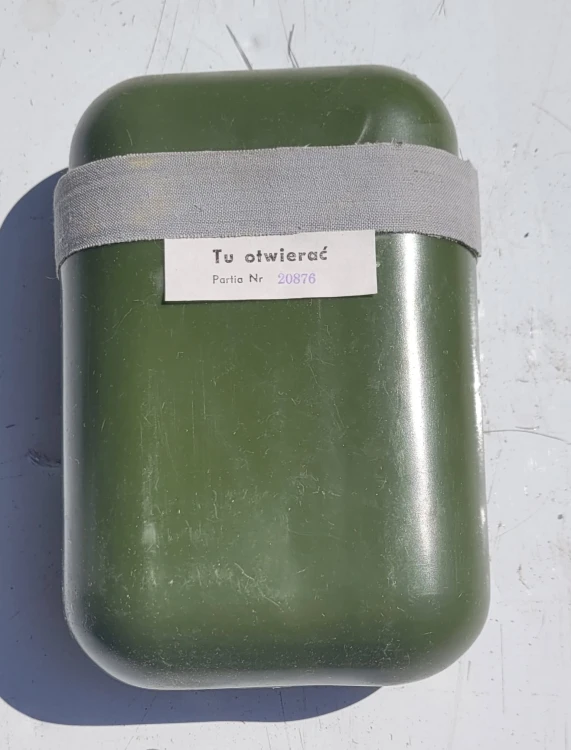 D-33 Indywidualny Pakiet Przeciwchemiczny IPP-51M – Wojsko Polskie, PRL.jpeg