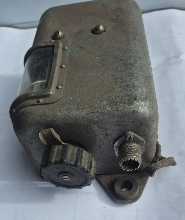 R-85 Blok strojenia anteny R-113 R-123 – radiostacja wojskowa3.jpeg