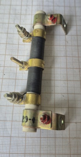 CR-65 Rezystor dużej mocy 1,6 Ω2.jpeg