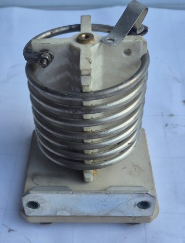CR-71 Cewka indukcyjna 3 µH – element radiotechniczny.jpeg