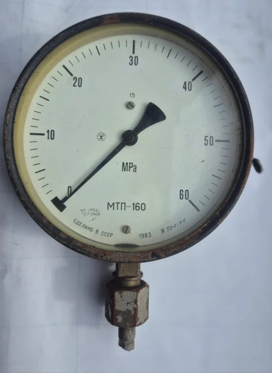 INN-255 Manometr MTP-160 ZSRR 1983 – radziecki manometr przemysłowy.jpeg