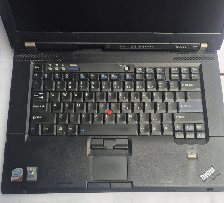 INN-256 Laptop Lenovo ThinkPad – komputer przenośny3.jpeg